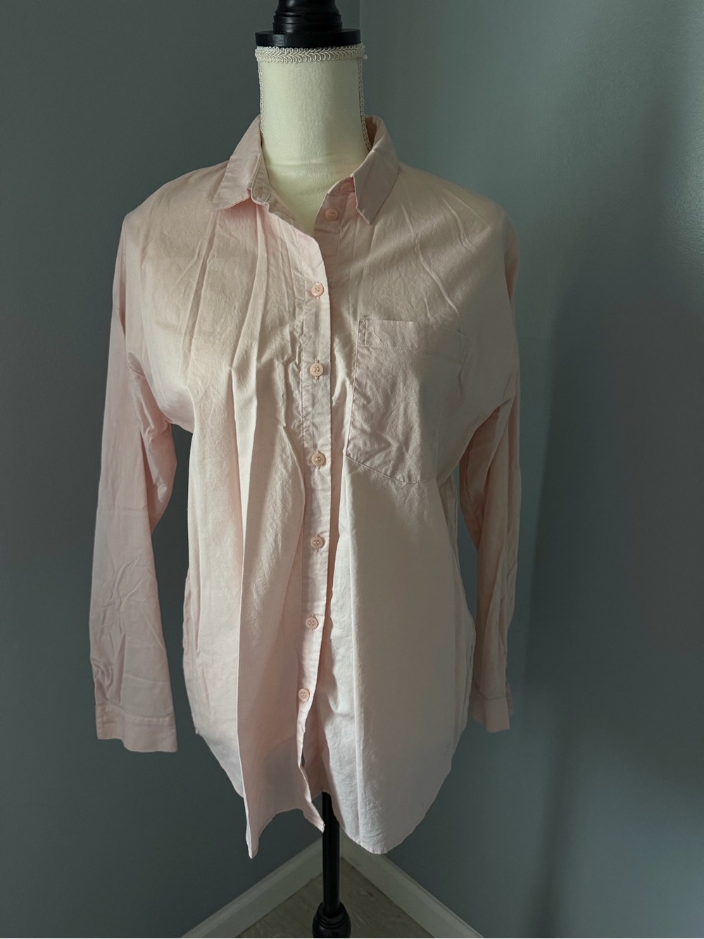 H&M Light Pink Women's Button-Down Shirt